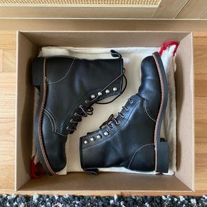 Redwing Women’s Silversmith Leather Boot, Black Boundary, 7.5